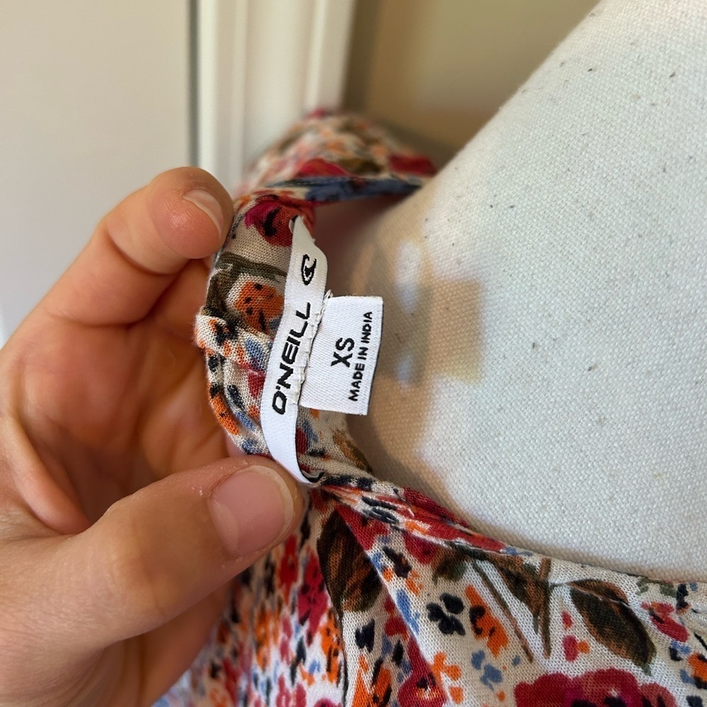 O'Neill amaze Floral shorts and wide sleeve Jumpsuit romper - Picture 13 of 13